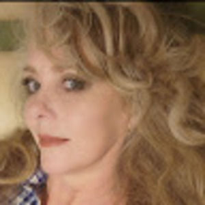 Meet your Posher, Gigi